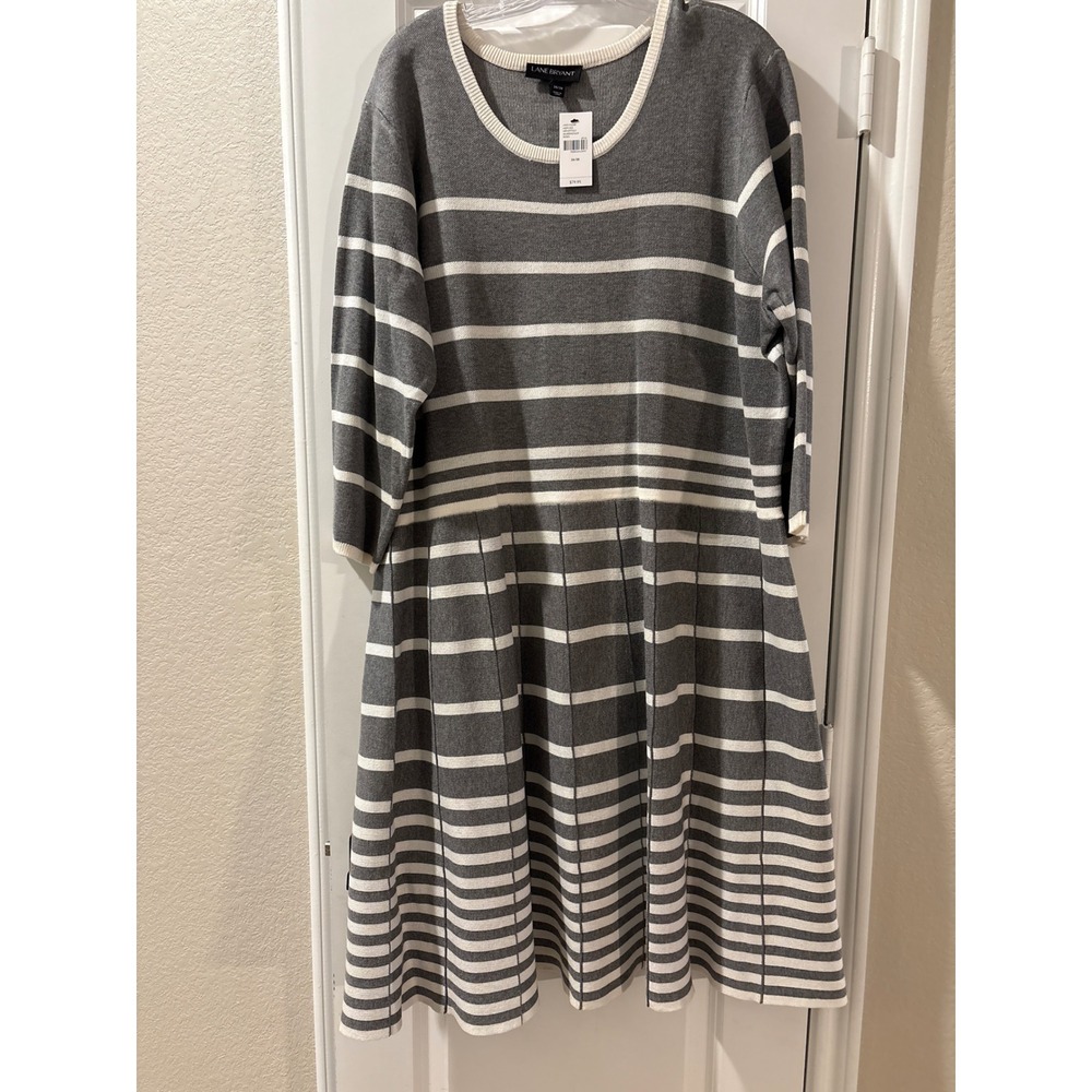 Lane Bryant Striped Sweater Dress Plus Size 26/28 Gray White Midi Flounce Knit